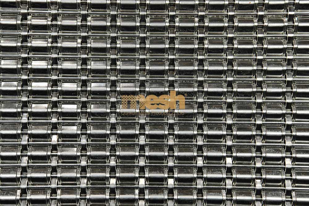 Safe and Stable: The Method of Correctly Burying Architectural Woven Mesh Columns in the Ground