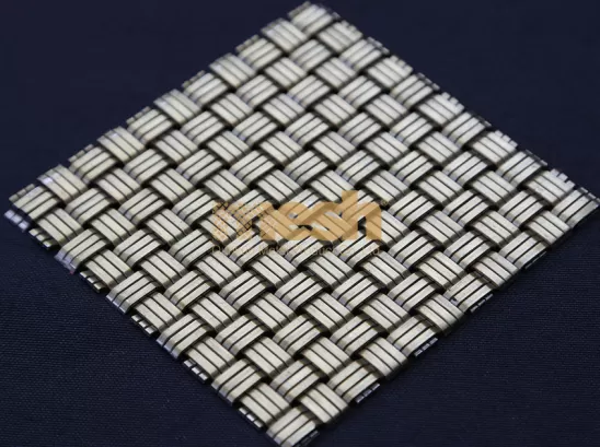 Unveiling the Dynamic Canvas: Exploring the Versatility of Crimped Woven Mesh