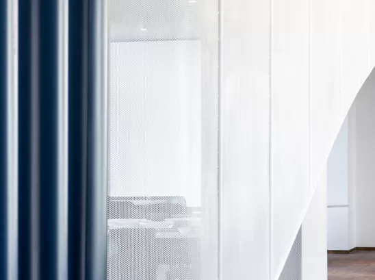 Decorative Metal Curtains: Combining Elegance and Functionality in Interior Design