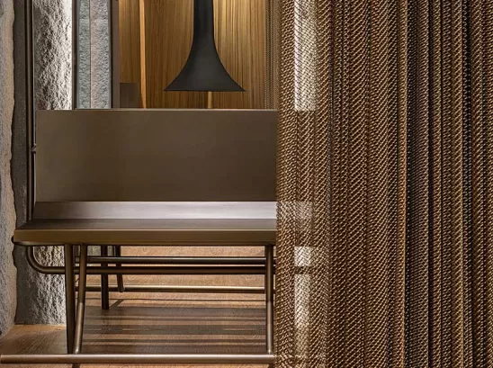 Aluminum Chain Curtain – Lightweight Luxury for Functional Spaces