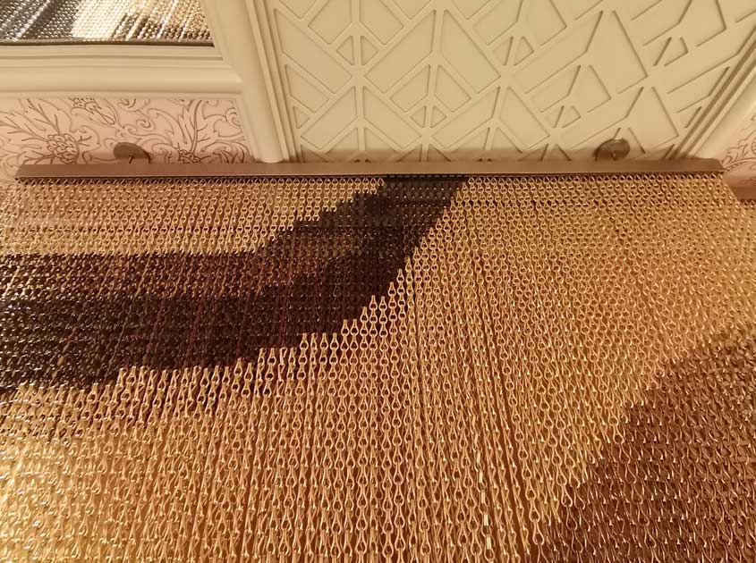 Chain Link Curtain – Lightweight, Decorative, and Functional Space Divider