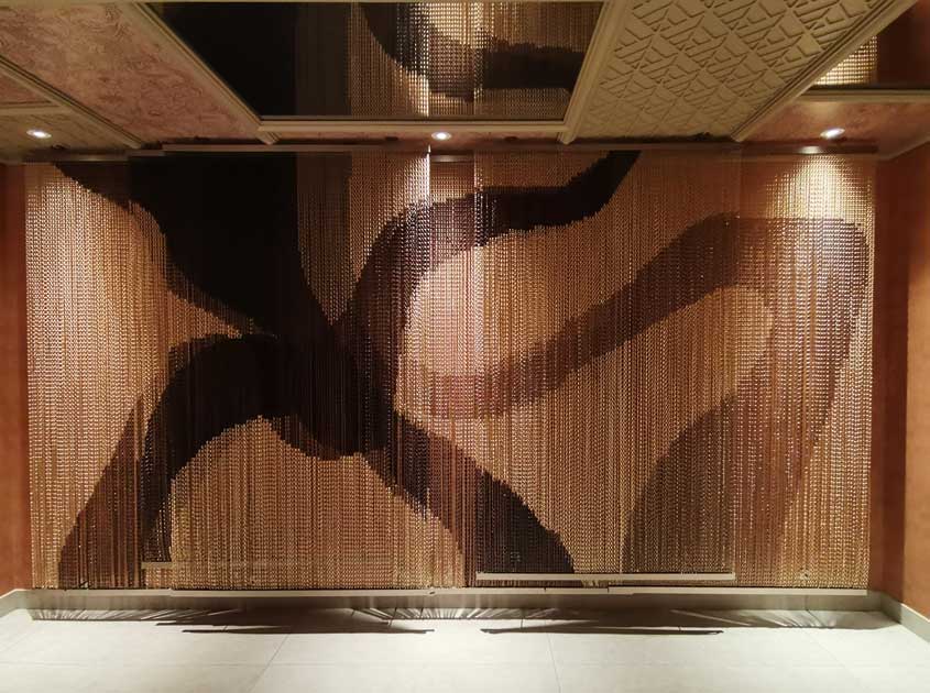 Chain Link Curtain – Lightweight, Decorative, and Functional Space Divider