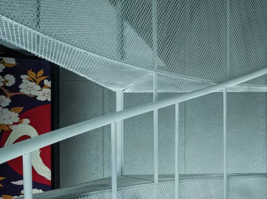 Packaging and Shipping Tips for Decorative Woven Wire Mesh Orders