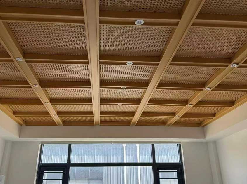 How Decorative Wire Mesh Improves Building Design How Decorative Wire Mesh Improves Building Design