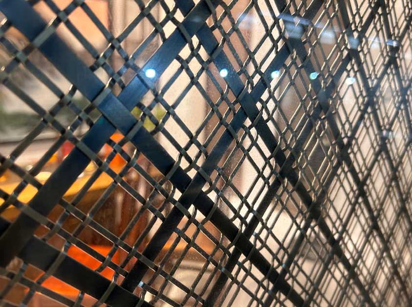 Why Do Architects Choose Stainless Steel Wire Mesh for Facades?