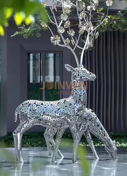 Stainless Steel animal sculpture